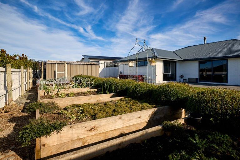 Photo of property in 76 Shearwater Drive, Kaikoura, 7300