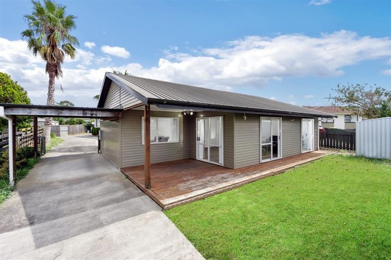 Photo of property in 6a Stella Place, Manurewa, Auckland, 2102