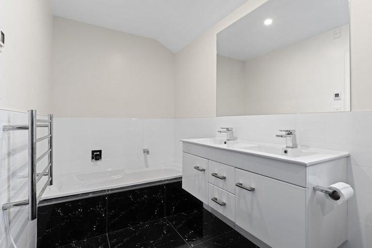 Photo of property in 50 Burnham School Road, Rolleston, 7614