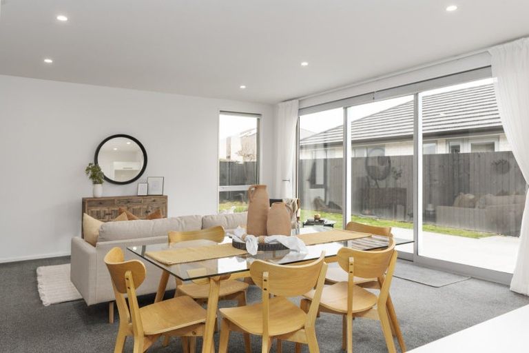 Photo of property in 5 Sarah Street, Marshland, Christchurch, 8083