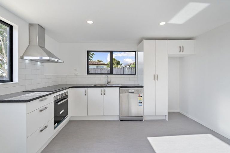 Photo of property in 81 Charntay Avenue, Clover Park, Auckland, 2019