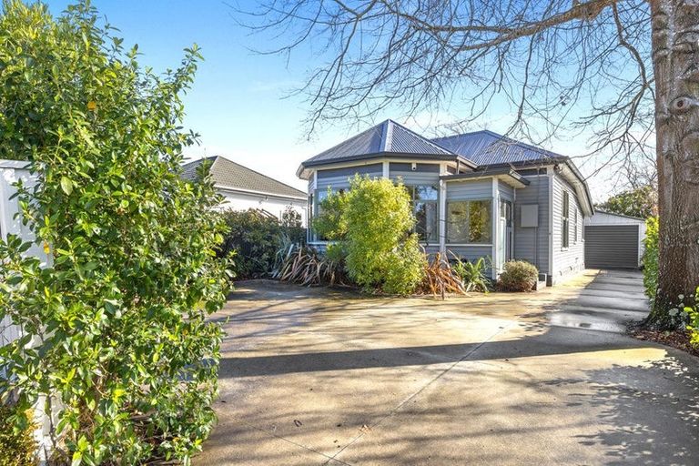 Photo of property in 29 Aylmer Street, Somerfield, Christchurch, 8024
