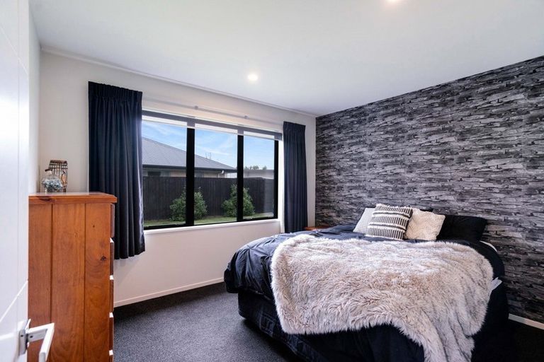 Photo of property in 40 Meyer Crescent, Halswell, Christchurch, 8025