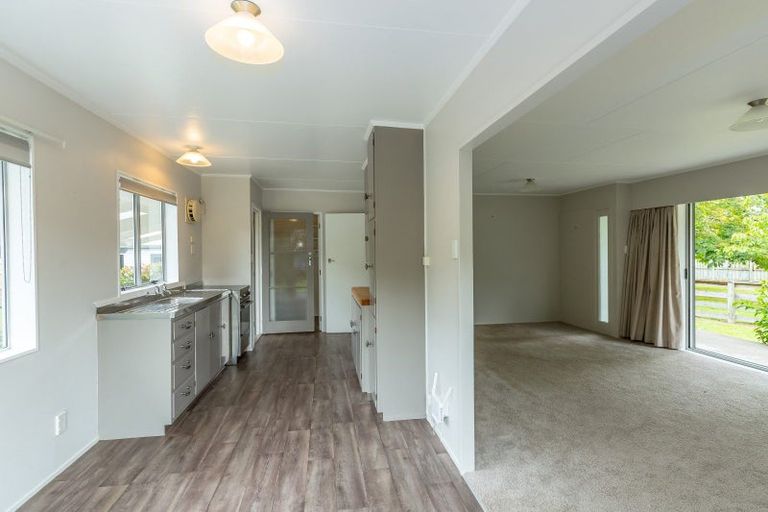 Photo of property in 170 High Street South, Carterton, 5713