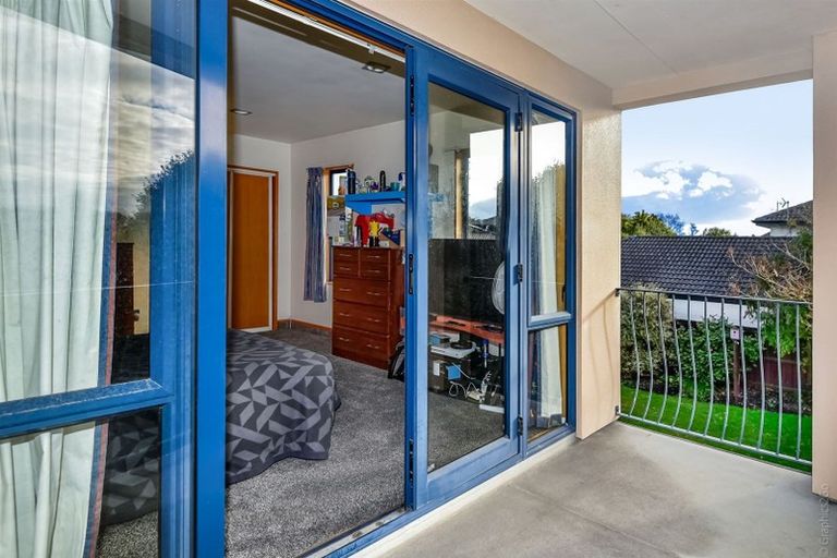 Photo of property in 7 Fairway Drive, Shirley, Christchurch, 8061