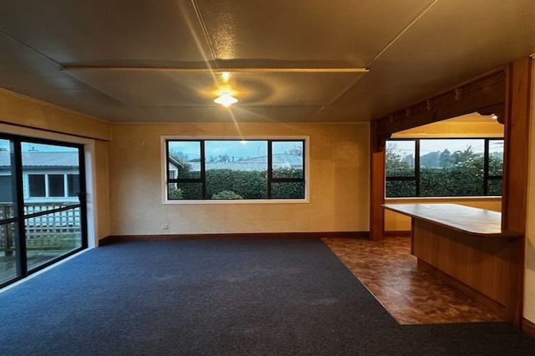 Photo of property in 185 Manutahi Road, Lepperton, New Plymouth, 4373