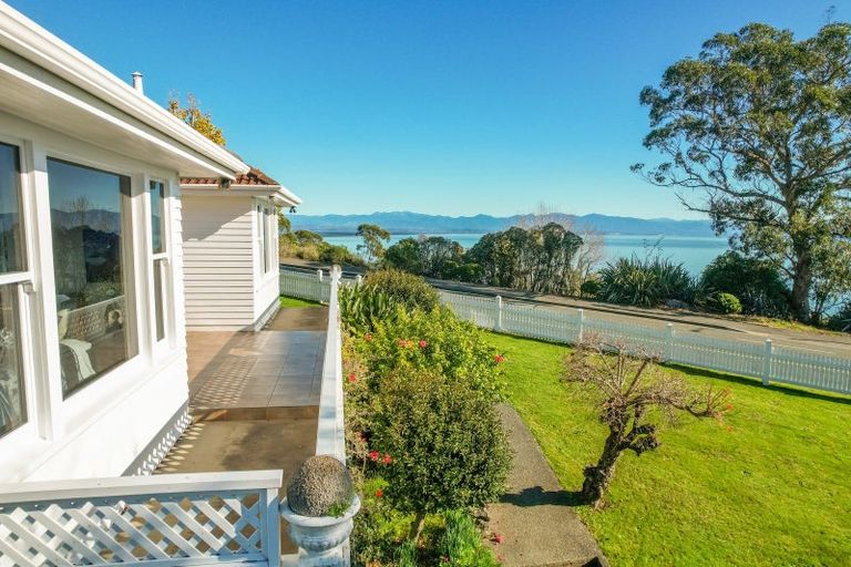 Photo of property in 133 Princes Drive, Britannia Heights, Nelson, 7010