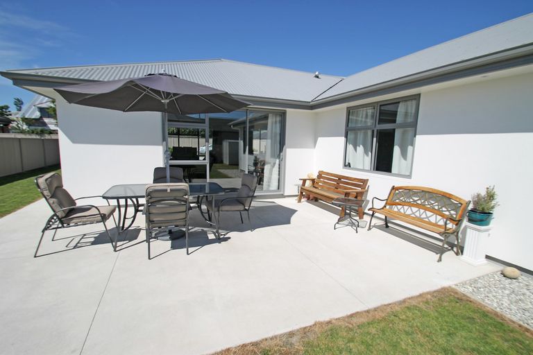 Photo of property in 10 Roblyn Place, Mosgiel, 9024