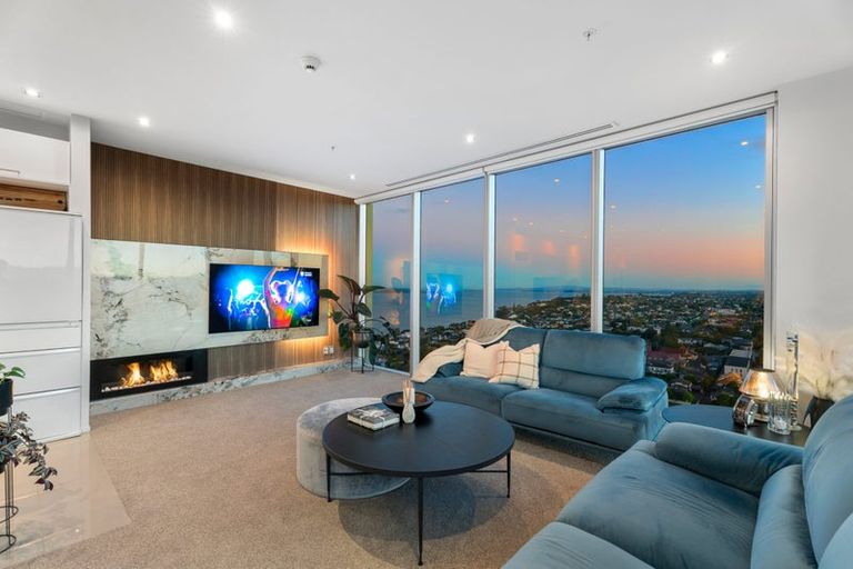 Photo of property in Sentinel Apartments, 1903/3 Northcroft Street, Takapuna, Auckland, 0622