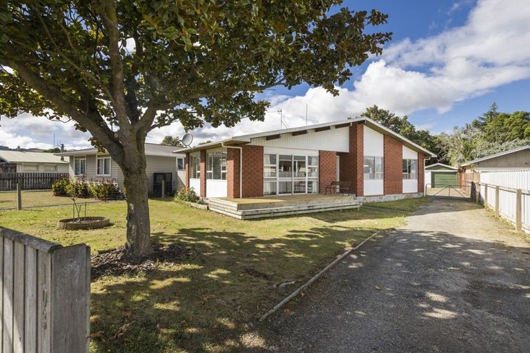 Photo of property in 103 Wyndham Street, Ashhurst, 4810