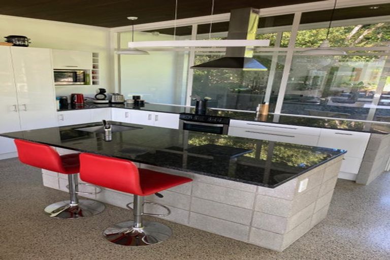 Photo of property in 2109 Cove Road, Mangawhai, Kaiwaka, 0573