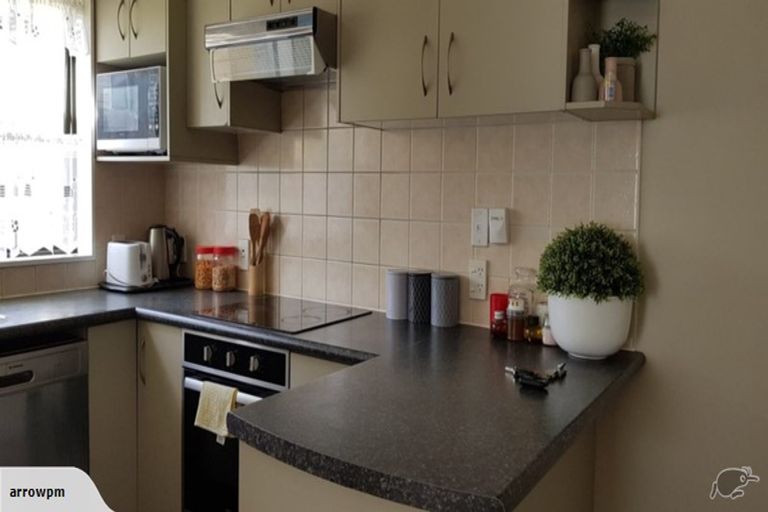 Photo of property in 10 Ali Place, Ranui, Auckland, 0612