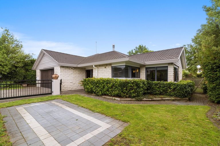 Photo of property in 71 Basley Road, Owhata, Rotorua, 3010