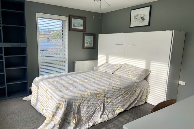 Photo of property in 15 Centaurus Road, Cashmere, Christchurch, 8022