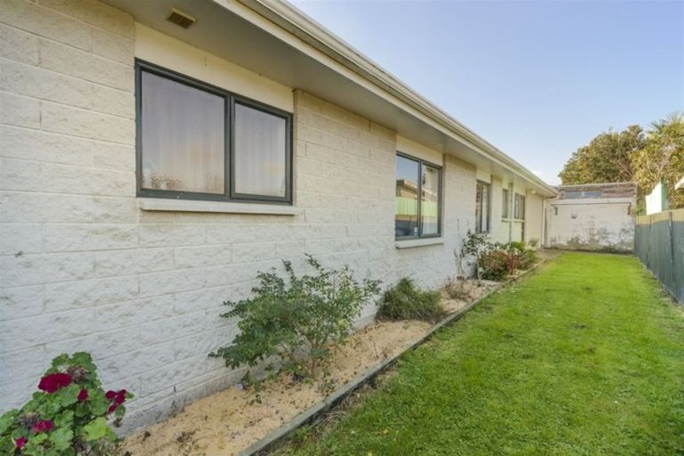Photo of property in 118a College Street, Awapuni, Palmerston North, 4412