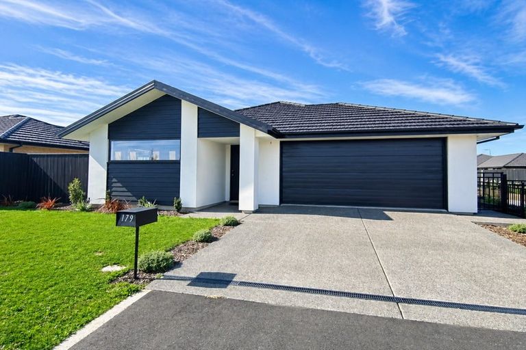 Photo of property in 179 Faringdon Boulevard, Rolleston, 7615