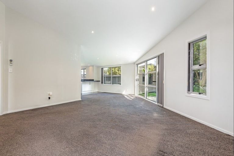 Photo of property in 120 Heretaunga Street, Palmerston North, 4414