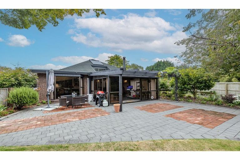 Photo of property in 37 Chinnerys Road, Woodend, 7610