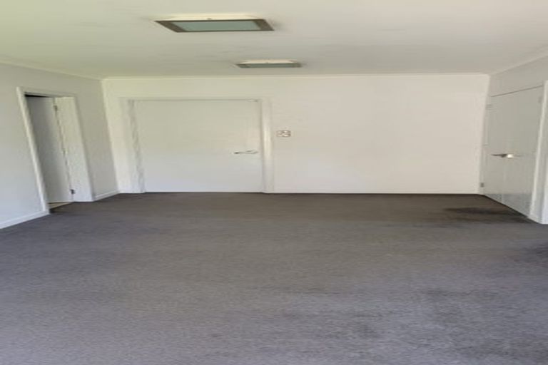 Photo of property in 53 Calvert Road, Lynmouth, New Plymouth, 4310