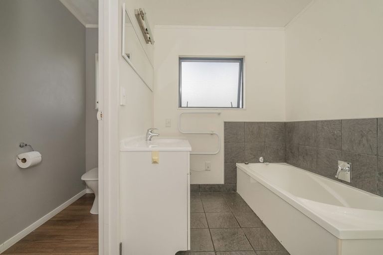 Photo of property in 15 Seascape Avenue, Whitianga, 3510