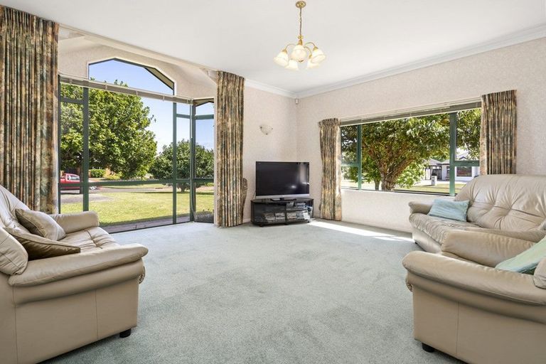 Photo of property in 1 Damio Place, Cambridge, 3434