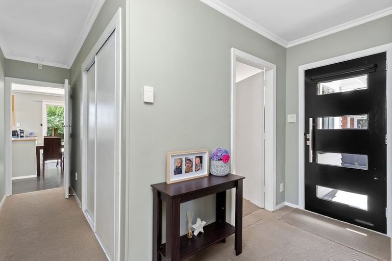 Photo of property in 53 Farrington Avenue, Bishopdale, Christchurch, 8053