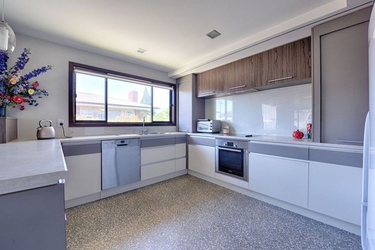 Photo of property in 22a Canning Street, Gore, 9710