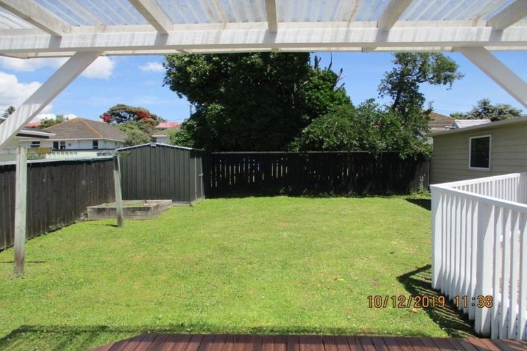 Photo of property in 108 Main Road, Titahi Bay, Porirua, 5022