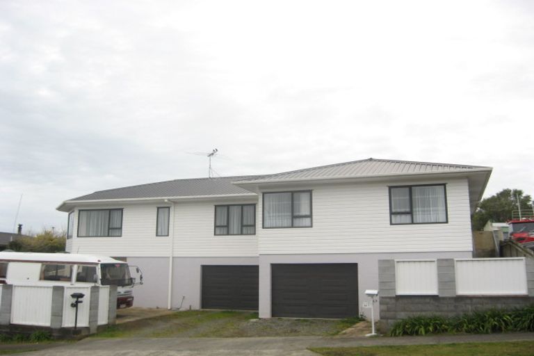 Photo of property in 14 Silby Street, Waitara, 4320