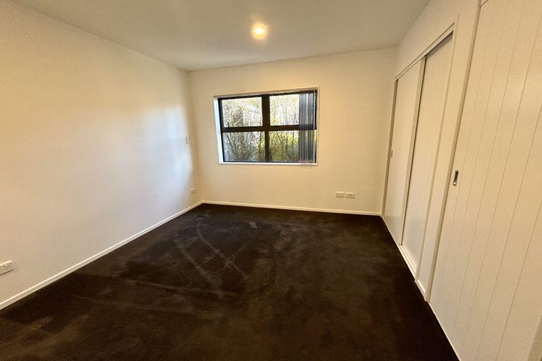 Photo of property in 78d Lincoln Park Avenue, Massey, Auckland, 0614