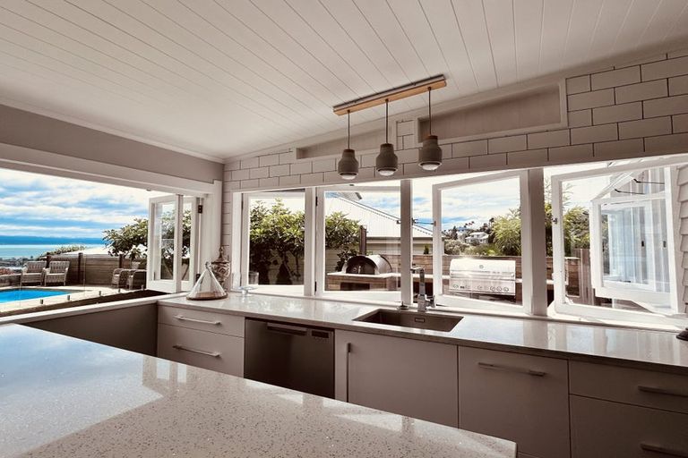 Photo of property in 27a Goldsmith Road, Hospital Hill, Napier, 4110