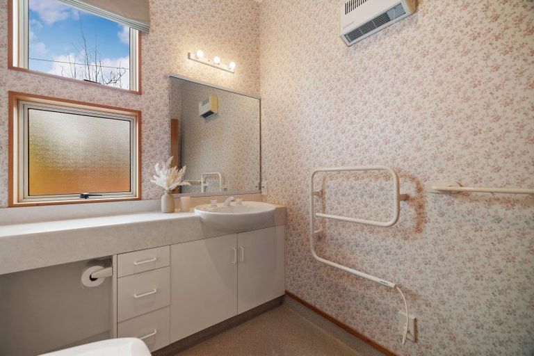 Photo of property in 24a Mcbride Street, Frankton, Queenstown, 9300