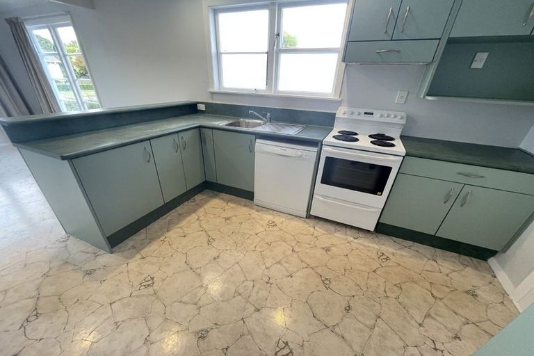 Photo of property in 12 Mccurdy Street, Elderslea, Upper Hutt, 5018