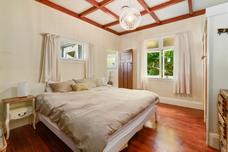 Photo of property in 2 Pukehangi Road, Pukehangi, Rotorua, 3015