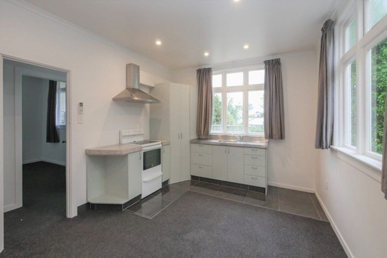 Photo of property in 22 Glenpark Avenue, Frankleigh Park, New Plymouth, 4310