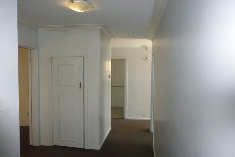 Photo of property in 54 Astley Avenue, New Lynn, Auckland, 0600