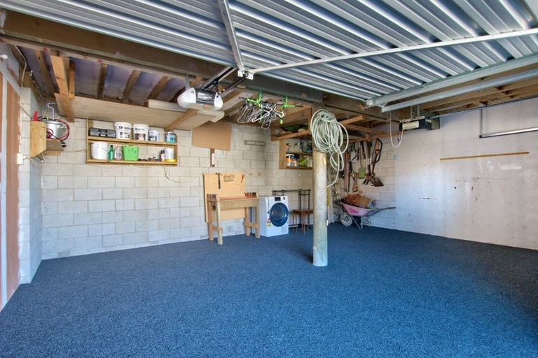 Photo of property in 28a Sainsbury Road, Fernhill, Queenstown, 9300