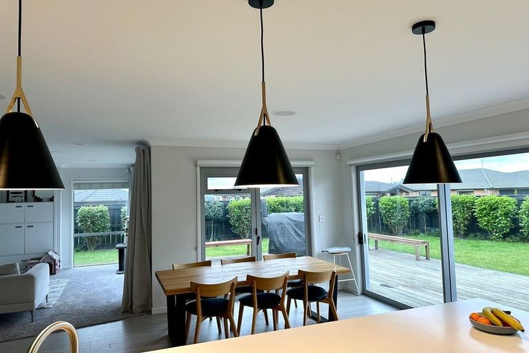 Photo of property in 32 Owhatiura Drive, Lynmore, Rotorua, 3010