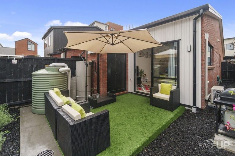 Photo of property in 2 Contact Lane, Hobsonville, Auckland, 0616