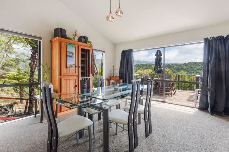 Photo of property in 25a Milton Terrace, Picton, 7220