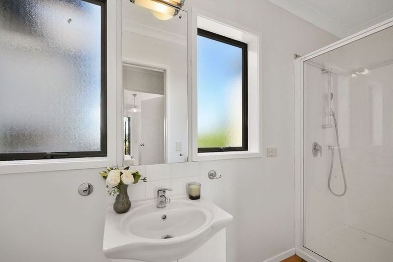 Photo of property in 63 Jean Mackay Place, Dairy Flat, Albany, 0794