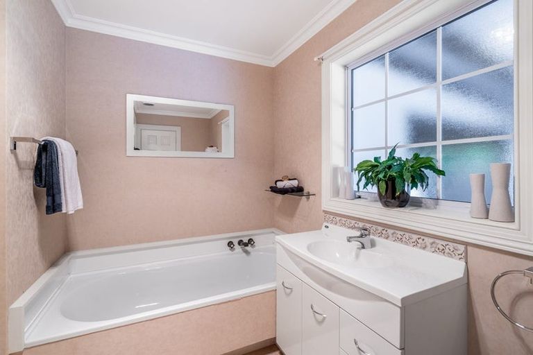 Photo of property in 33 Russel Street, Gladstone, Invercargill, 9810