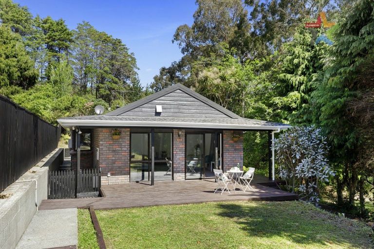 Photo of property in 24 Kennedy Grove, Stokes Valley, Lower Hutt, 5019