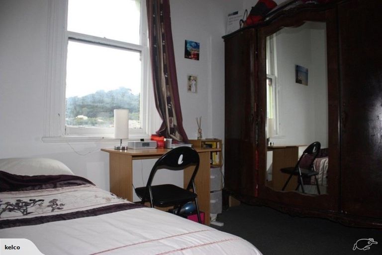 Photo of property in 46 Porritt Avenue, Mount Victoria, Wellington, 6011