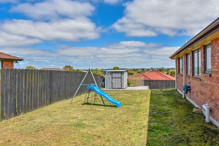 Photo of property in 5 Keri Vista Rise, Papakura, 2110