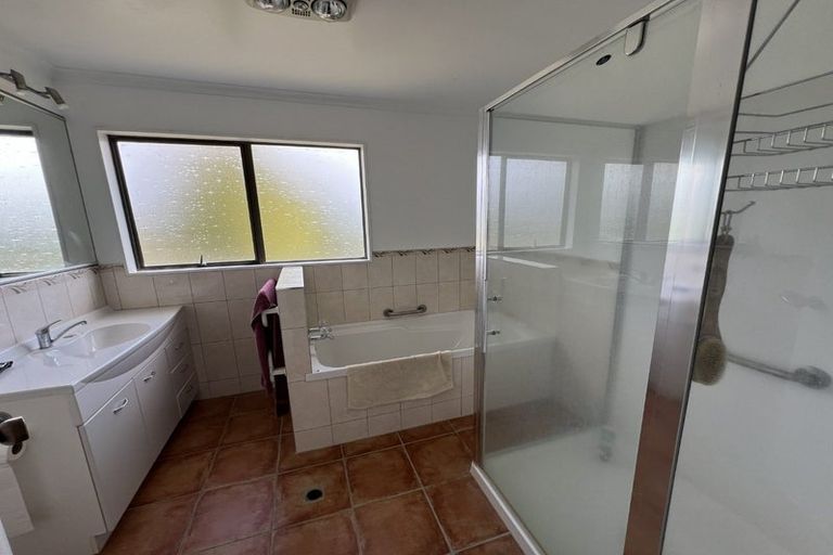 Photo of property in 210 Bruce Road, Levin, 5510