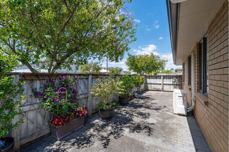 Photo of property in 12a Paterson Street, Frankton, Hamilton, 3204