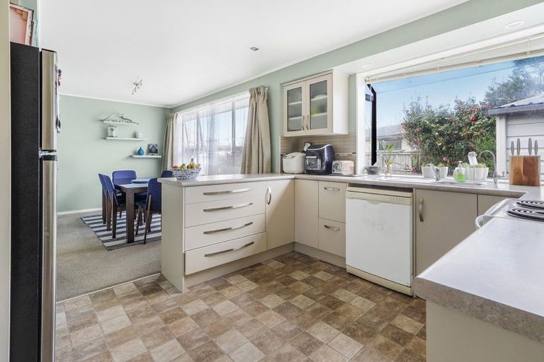 Photo of property in 10 Rogers Place, Fairview Downs, Hamilton, 3214