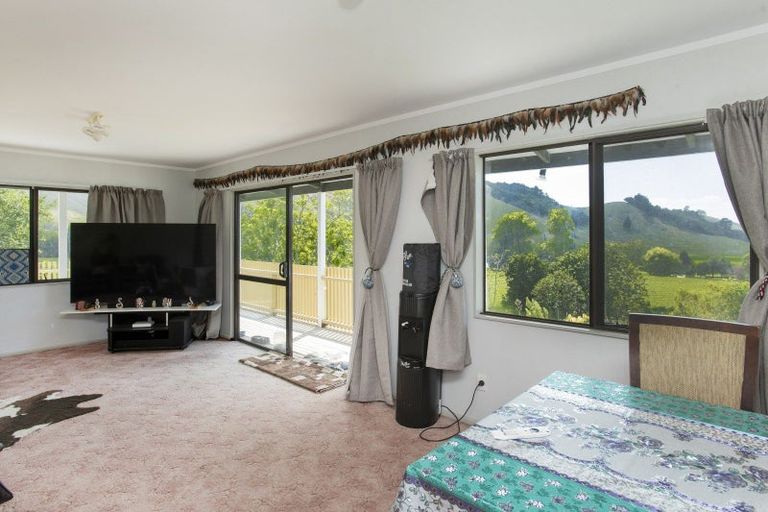 Photo of property in 55 Harrington Road, Muriwai, Gisborne, 4072