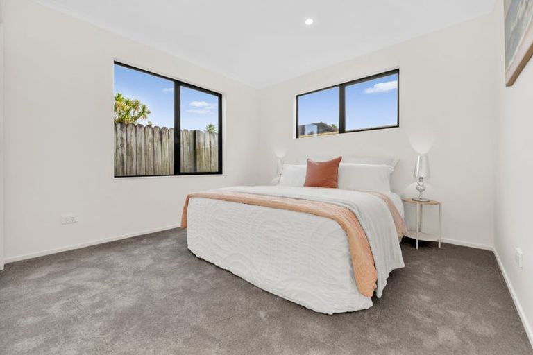 Photo of property in 658d Te Atatu Road, Te Atatu Peninsula, Auckland, 0610